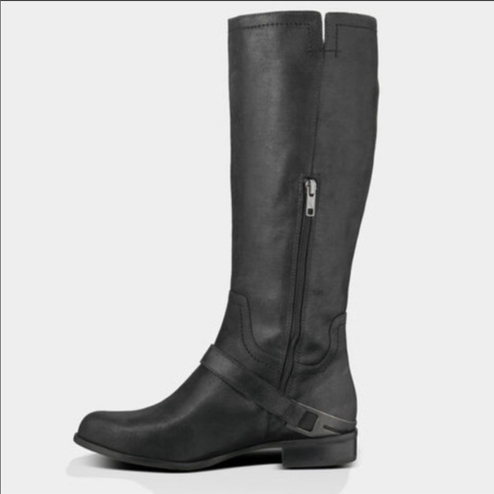 Ugh Channing II leather tall boots size 5